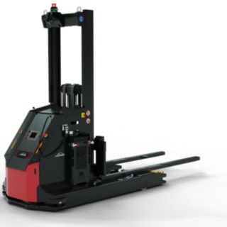 I-MATIC AS od společnosti Linde Material Handling je automatizovaný vysokozdvižný vozík s roztahovacími rameny.