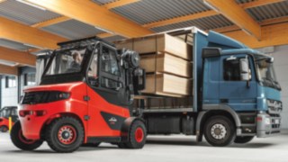 Elektrický vysokozdvižný vozík E60–E80 od společnosti Linde Material Handling