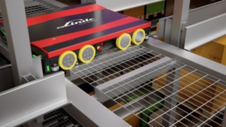 Vozíky S-MATIC cube mohou bez problémů projíždět pod paletami, a proto se mohou ve skladu rychle pohybovat. Vozík typu shuttle v kanálové uličce
